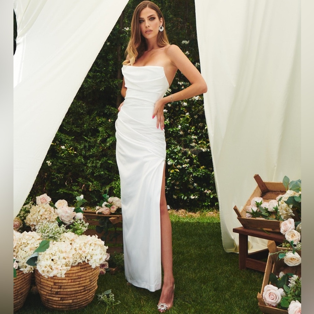 Gigii’s Doutzen Gown